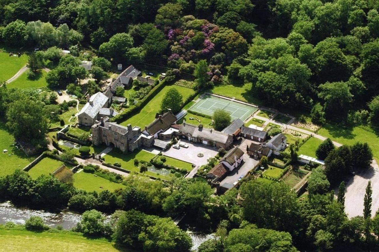 Bickleigh Castle Hotel Exterior photo